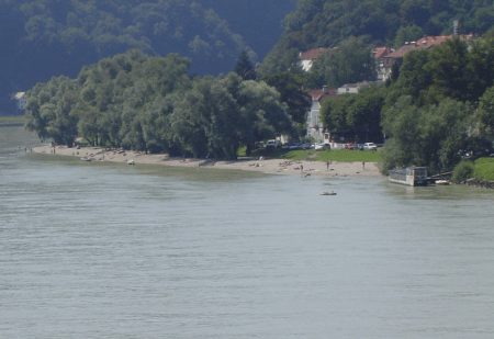 Badestrand an der Donau in Alt-Urfahr