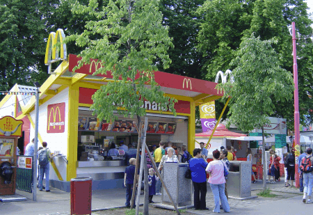 Der Mekki darf nat�rlich auch nicht fehlen, sonst m�ssten manche ja verhungern.
