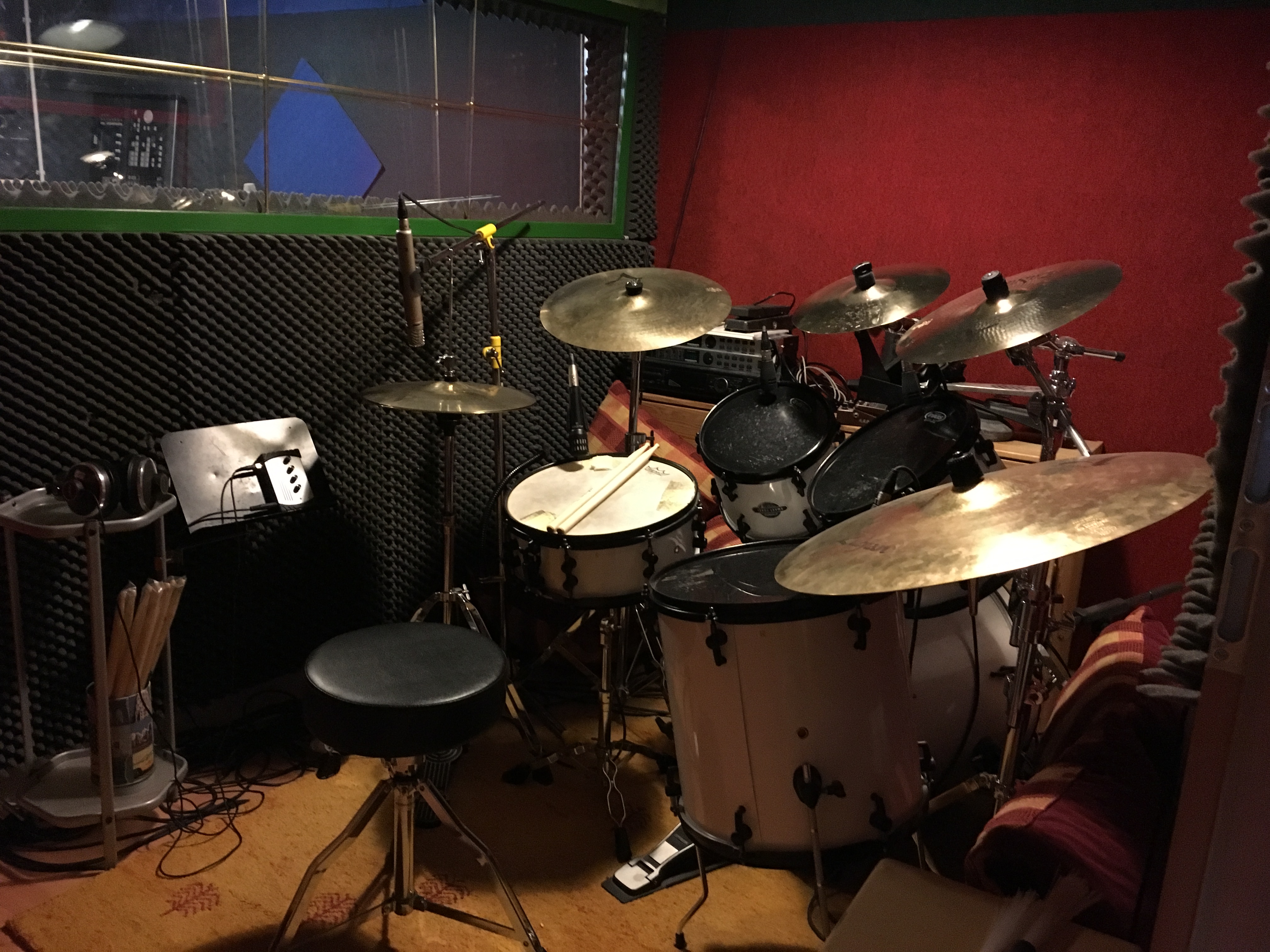 Reamping und Verstrkeraufnahmen im Recordingroom B